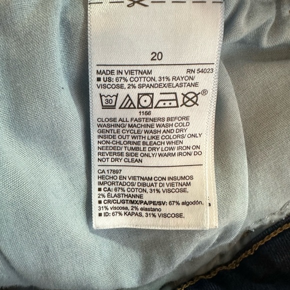 Old Navy Kicker Boot Cut Jeans Size 20 - Picture 4 of 4